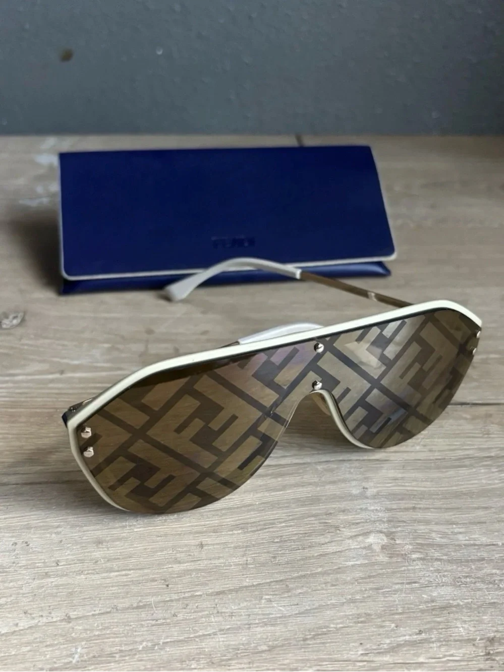 FENDI FF M0039/G/S 10A7Y 145 Brown Gold Logo Women's Sunglasses